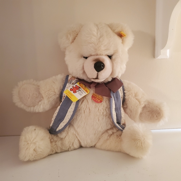 molly steiff teddy bear